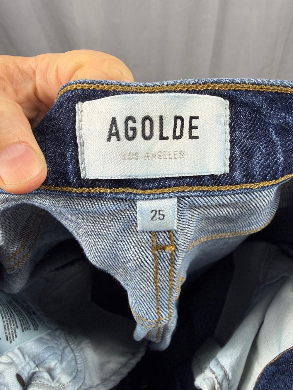 Agolde Riley Long in Turkey. - Picture 7 of 9